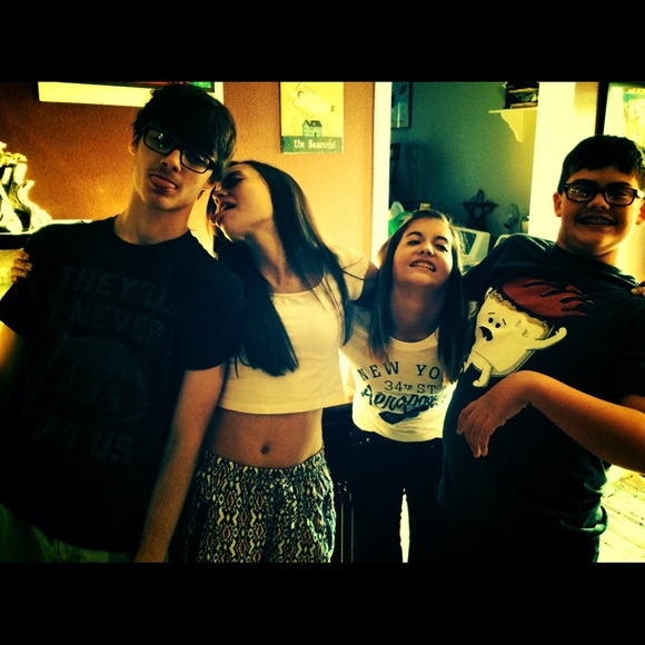 Meet your Posher, Jean - Picture 17 of 17